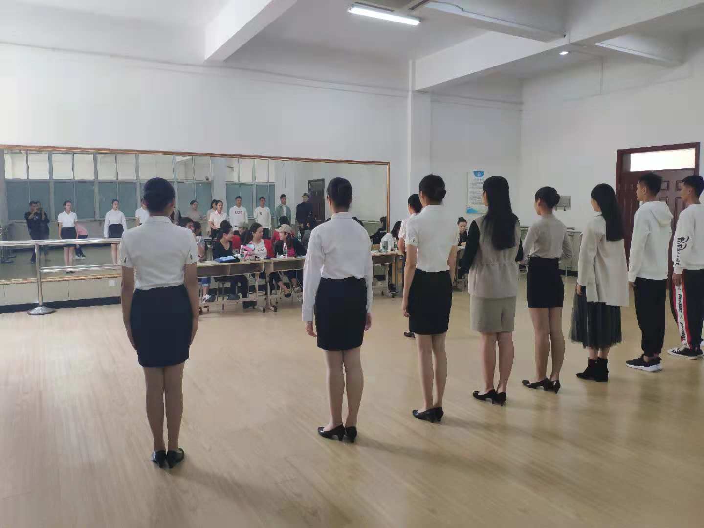 微信图片_20181012221658.jpg
